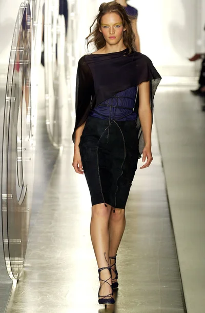 Look 10